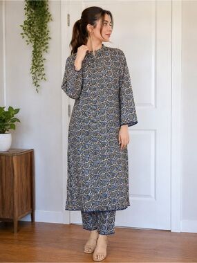 Blue Floral Women Kurta Bottoms Set - Elegant Printed Kurta & Pants
